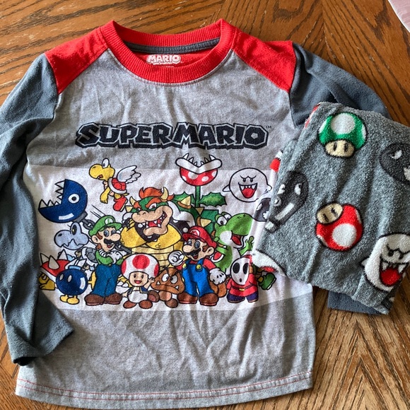 Nintendo Other - Super Mario Pajama Set